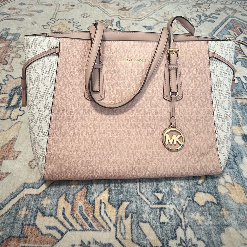Michael Kors Pink and White Women's Bag